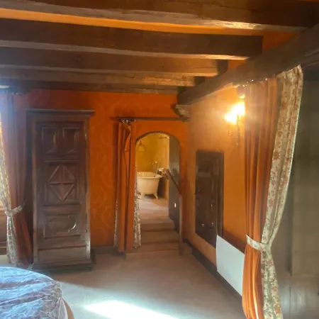 L'Oree Des Bois Courpiere Exterior foto