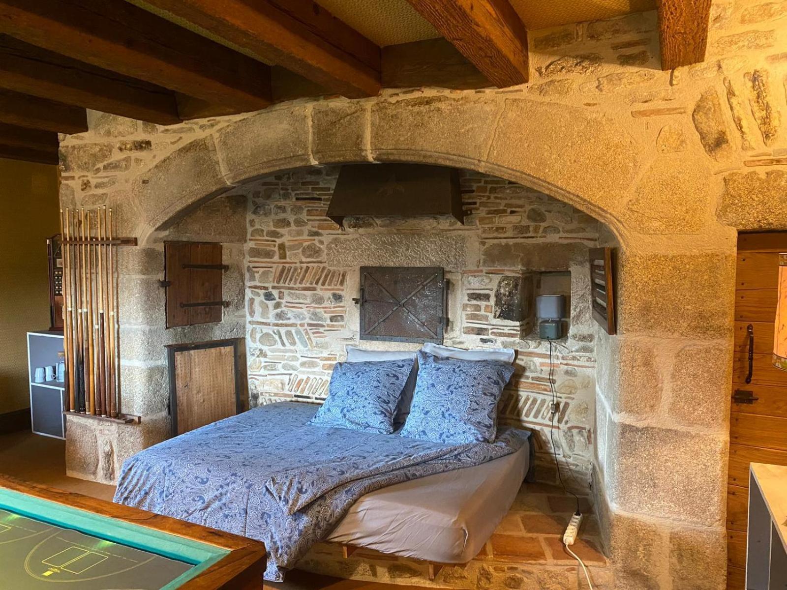 L'oree Des Bois